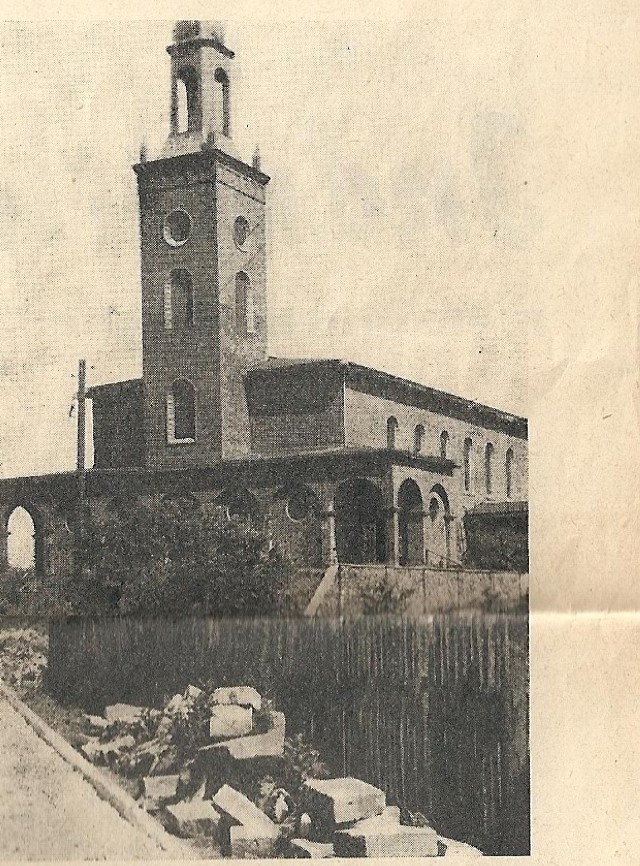 Zakończona budowa kościoła pod wezwaniem Wniebowzięcia NMP w Przełajce przy ulicy Żniwnej.Rok 1951