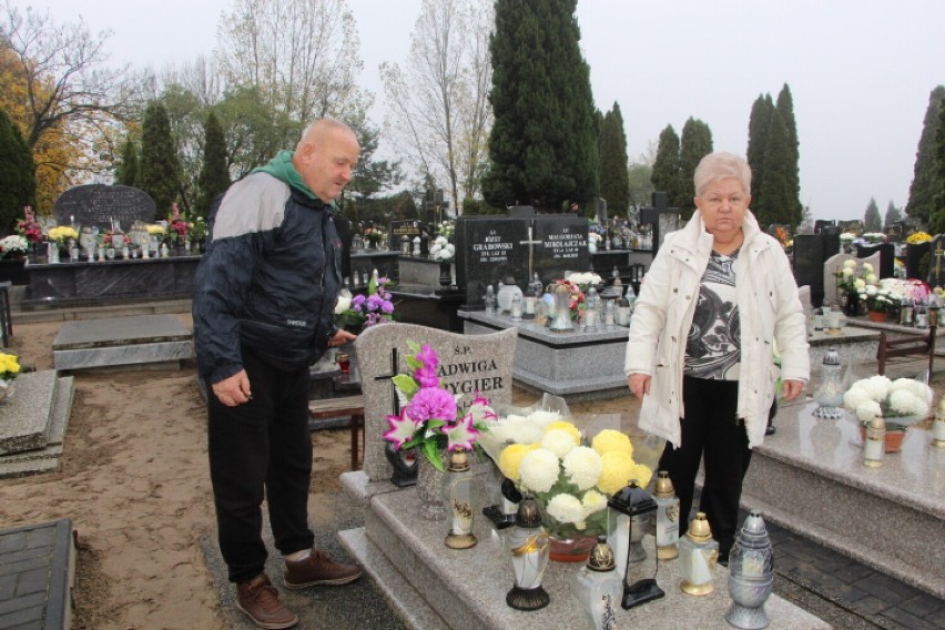Cmentarz w Radziejowie (1.11.2022)