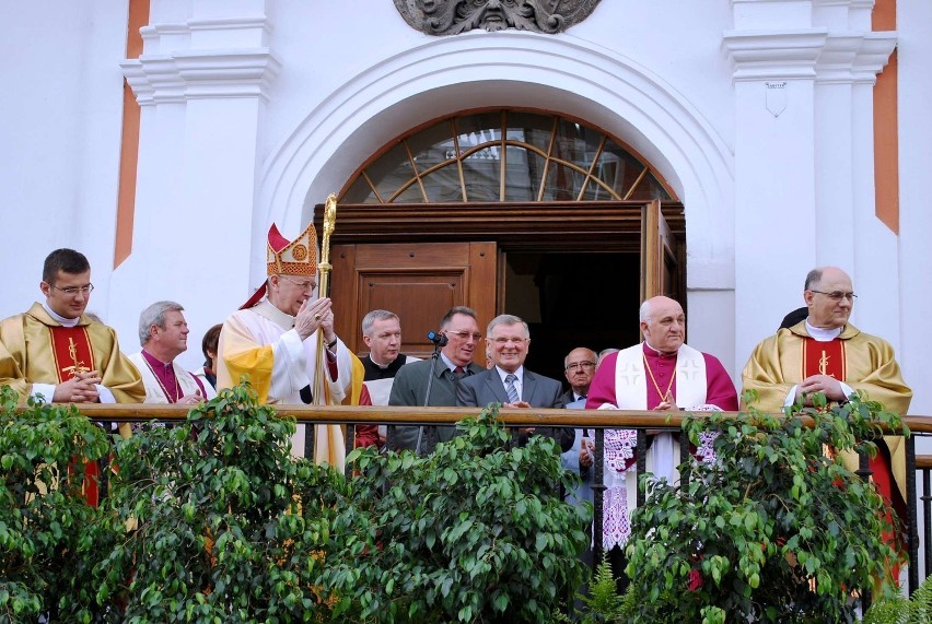  Prałat Majchrzak przechodzi na emeryturę. Kto zostanie nowym proboszczem leszczyńskiej bazyliki?