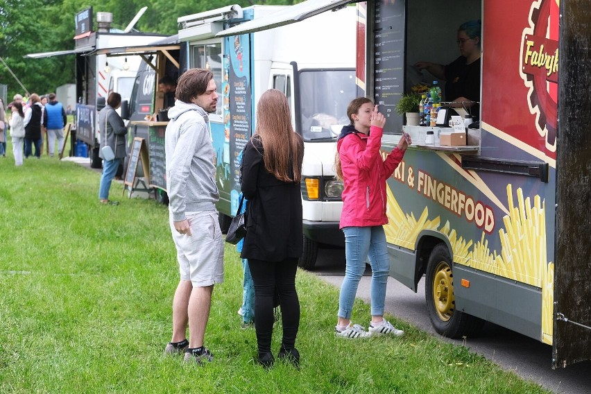 Festiwal Streetfoodu na Ursynowie. Smaki z całego świata pod Kopą Cwila. "Każdy znajdzie coś dla siebie"