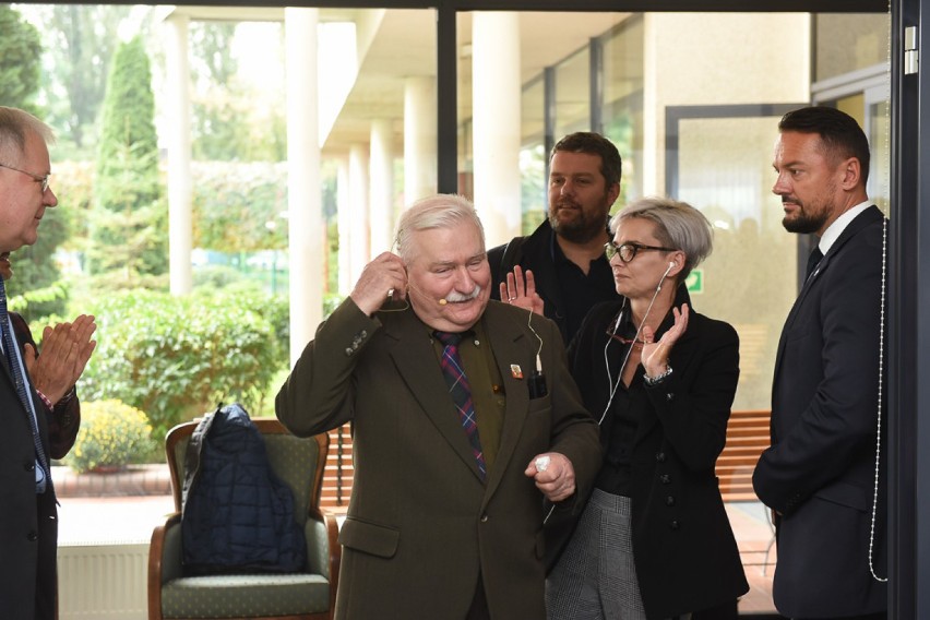 - Zrobiłem karierę tysiąclecia w związku z tym muszę mieć...