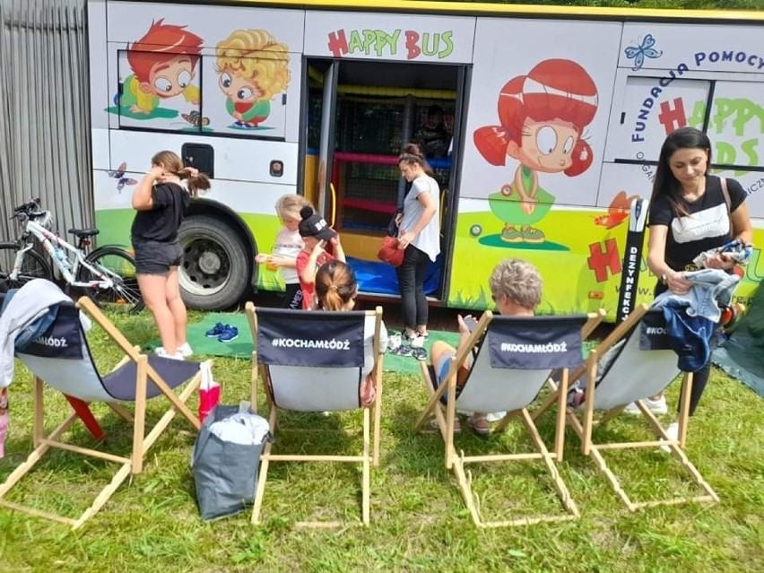 Happy Bus przyjechał do Staszowa! Jest wiele darmowych atrakcji dla dzieci (ZDJĘCIA)