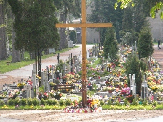 Komunikaty drogowe spod wrocławskich cmentarzy