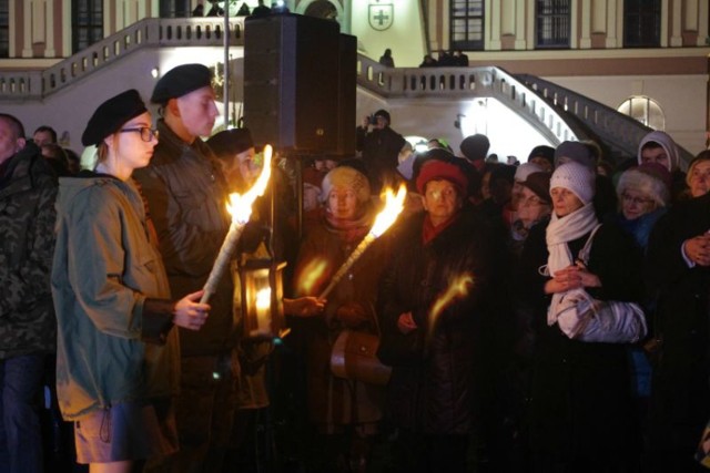 Wigilia Miejska w Zamościu 2015. Za nami kolejne spotkanie opłatkowe.