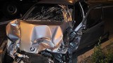 Wypadek w Tarnowskich Górach na ulicy Zagórskiej. Pijany kierowca BMW wjechał pod tira!