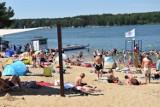 Pomost wróci na plażę miejską w Pieczyskach. Turyści czekają na niego od lat