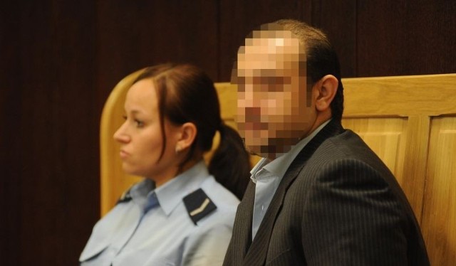 Adriano W. został oskarżony o spowodowanie pod wpływem alkoholu wypadku, w którym zginął poznański taksówkarz, a  drugi został poważnie ranny