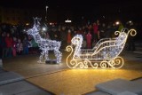 Świąteczne iluminacje na placu Kościuszki już cieszą oko tomaszowian