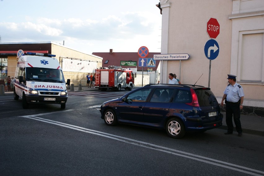 Wypadek w centrum Wągrowca, ranna w szpitalu [ZDJĘCIA]