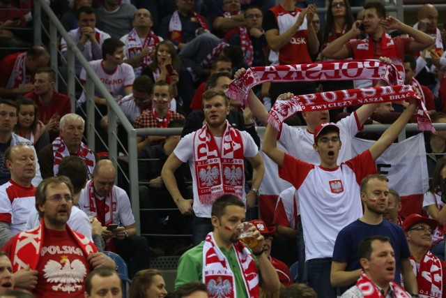 Kibice w Tauron Arenie Kraków podczas Euro 2016 w piłce ręczne