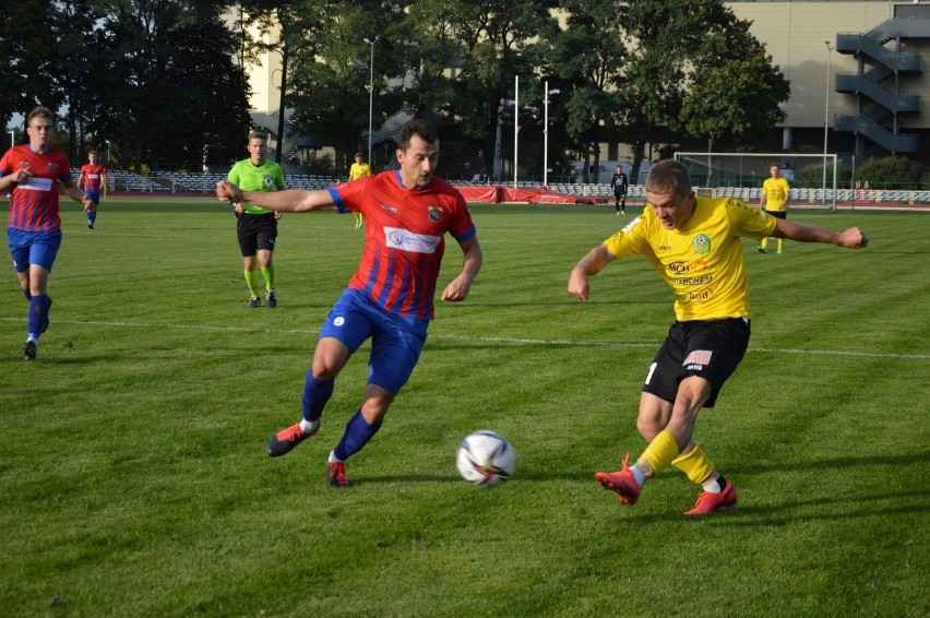 Piłkarze Lechii Zielona Góra pokonali Odrę Wodzisław 3:0.