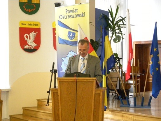 Zmiany w budżecie przedstawił Skarbnik Powiatu - Czesław Mitmański