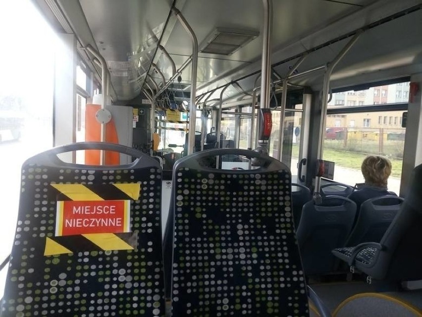 W gorzowskich autobusach wracają strefy bezpieczeństwa.