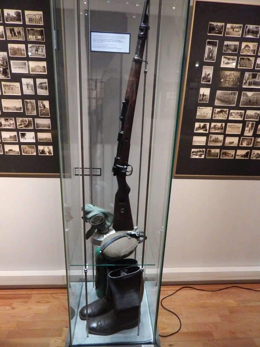 "Dziadek z Wehrmachtu". Wystawa w Muzeum Śląska Opolskiego [zdjęcia]