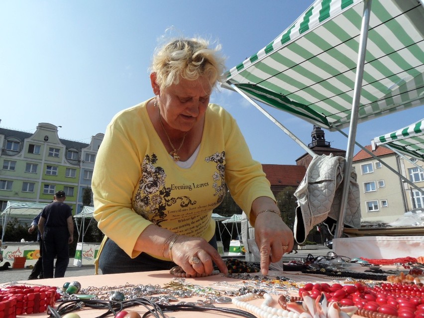 Pchli targ w Słupsku: Zobacz jak wyglądają zakupy na Pchlim Targu