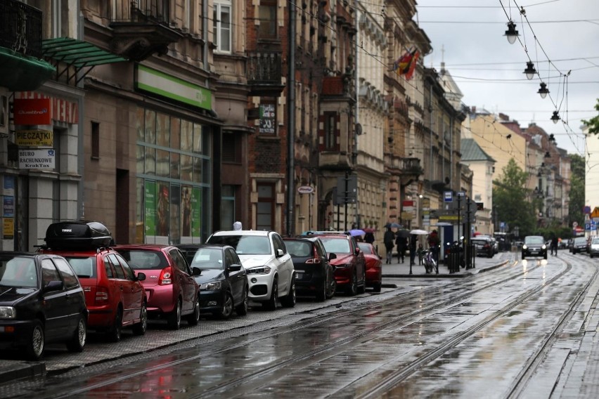 Kraków. Remont na ul. Karmelickiej – zmiany w komunikacji autobusowej 