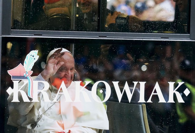 Papież Franciszek odwiedził Kraków podczas ŚDM w 2016 roku. Czy teraz pomoże otworzyć w mieście ogrody klasztorne?