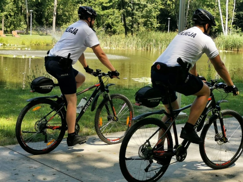 Policyjne patrole rowerowe można w Tarnowie spotkać w...