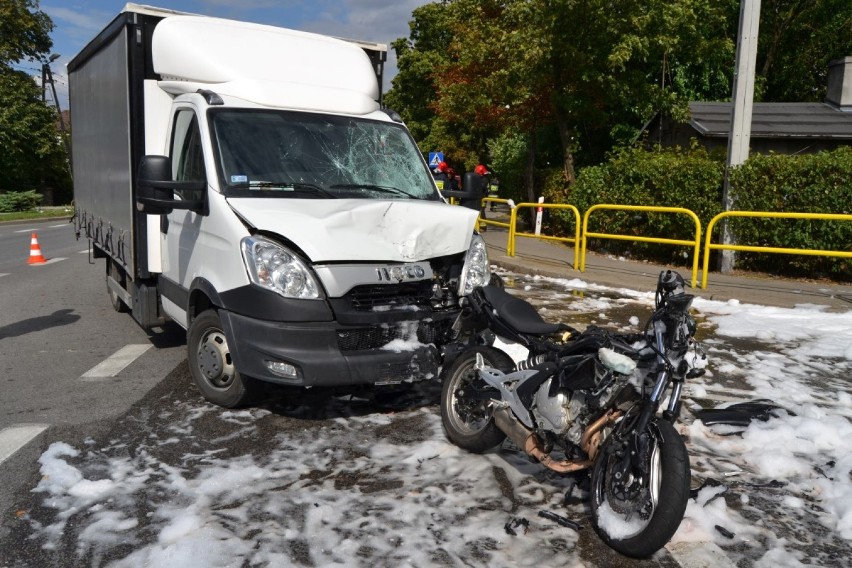 Wypadek motocyklisty w Nicponi. Rannego zabrał do szpitala śmigłowiec LPR