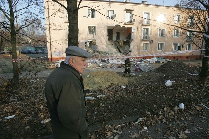 Gliwice: Wybuch gazu w bloku przy Słowackiego [ZDJĘCIA + WIDEO]. Jedna osoba nie żyje