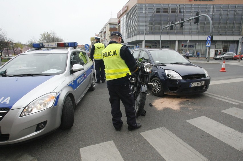 Wypadek na ulicy Chojnowskiej w Legnicy