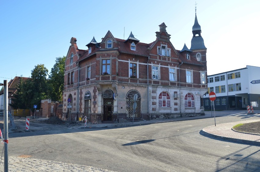 Malbork. Przebudowa ulicy Słowackiego [ZDJĘCIA]. Skrzyżowanie z ul. Żeromskiego ma już być przejezdne