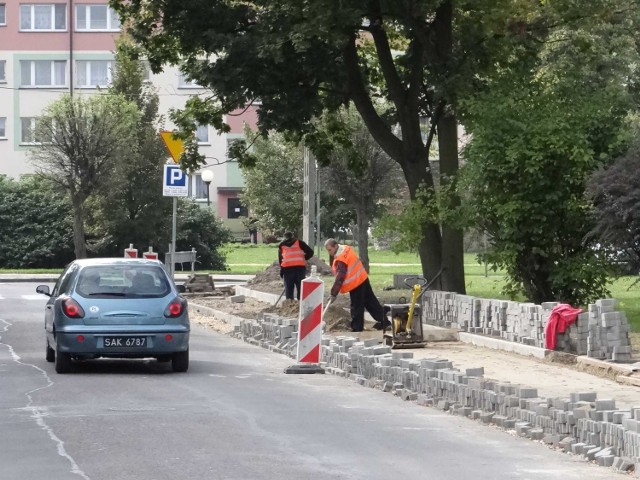 Remont chodnika na Wodnej i Reformackiej ma się zakończyć do końca października