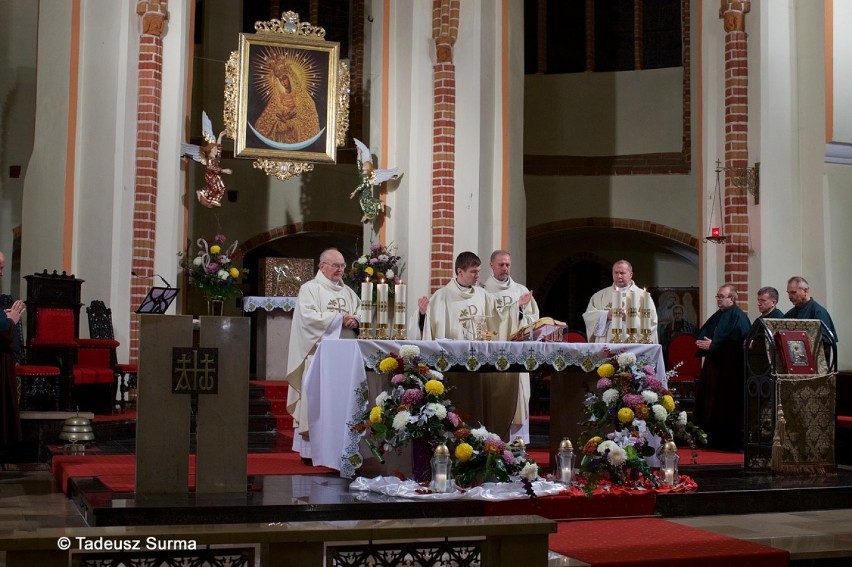 11.11 w Stargardzie. Msza w kościele św. Jana i spotkanie pod pomnikiem ofiar katastrofy smoleńskiej