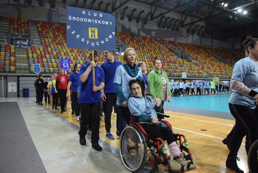 Kilkuset uczestników wzięło udział w kolejnej edycji olimpiady "Przełam Bariery z Liberty Częstochowa”