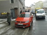 Jelenia Góra: Zablokowała wjazd na ul. Bankowej