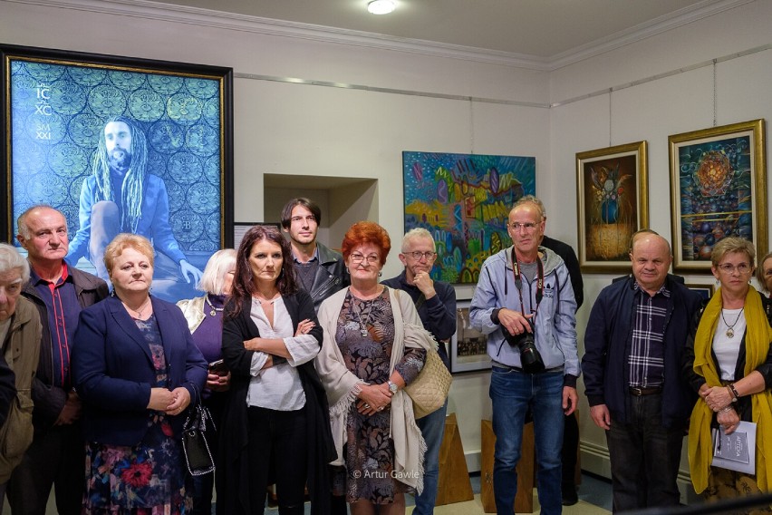 W galerii ARTEKA prezentowane są prace 27 tarnowskich...