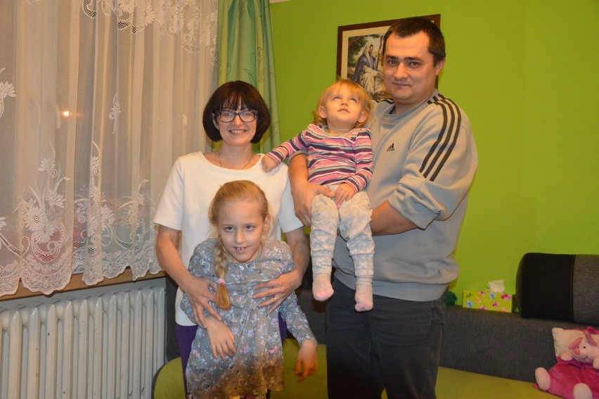 Agnieszka i Marcin Panek walczą o zdrowi swoich córek....