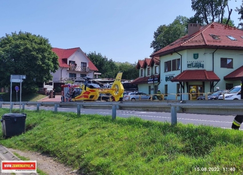 Wybuch podczas rozpalania pieca w Podzamczu w powiecie zawierciańśkim. Dwóch nastolatków poparzonych. Na miejscu śmigłowiec LPR