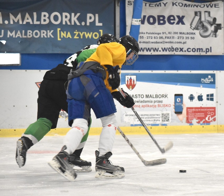 Malbork. Regionalna Liga Hokeja po trzeciej kolejce. Wysokie zwycięstwa Mad Dogs i Alegre