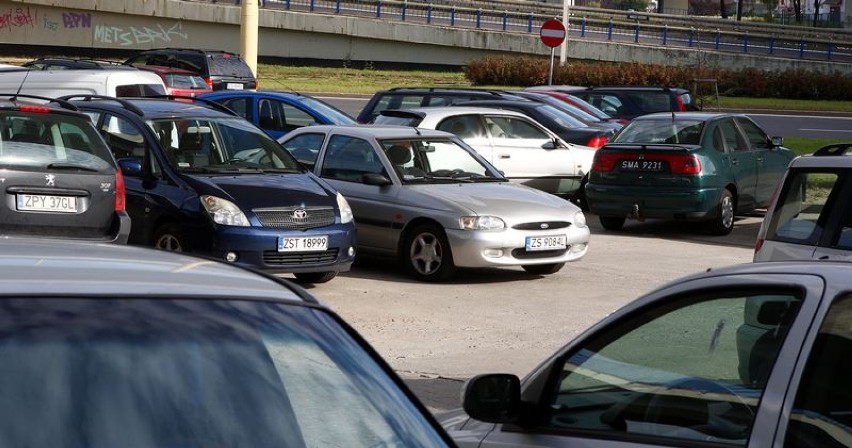 Większa Strefa Płatnego Parkowania budzi kontrowersje