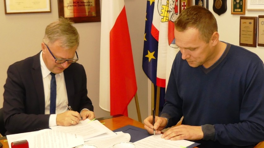 Darłowo: Podpisano umowę na przebudowę ulicy Fiodorowa [ZDJĘCIA]