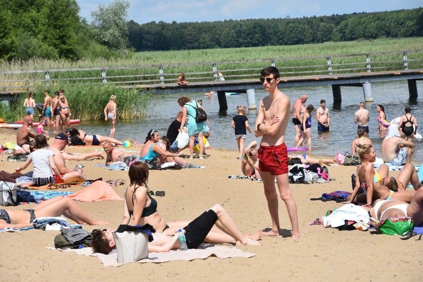 Lato na plaży w Chmielnikach pod Bydgoszczą