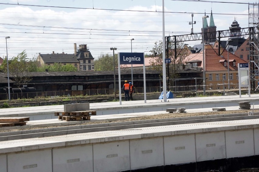Kończy się remont hali peronowej Dworca PKP w Legnicy, zobaczcie aktualne zdjęcia