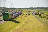 Autokar z dziećmi wjechał do rowu. Są poszkodowani [ZDJĘCIA]