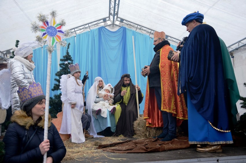 Szopki w kościołach w Żaganiu i Świętoszowie [ZDJĘCIA]