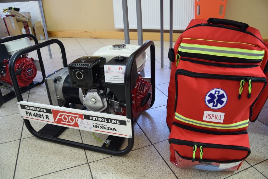 Ochotnicze Straże Pożarne z Miasta i Gminy Pleszew otrzymał nowy sprzęt ratujący życie
