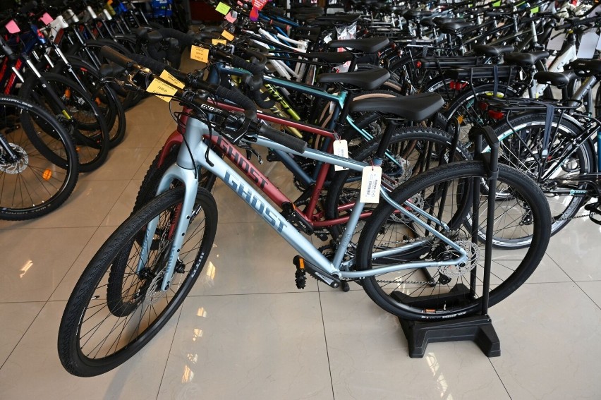 Ludzie ruszyli po rowery! Niektóre kosztują więcej niż samochód! Takie cudeńka można kupić w sklepie MOTO-PARK w Kielcach. Zobacz zdjęcia