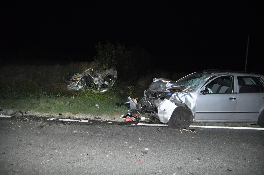 Śmiertelny wypadek w Zarajcu. 19-letni kierowca golfa jest w szoku. Na razie nie będzie przesłuchany
