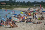 Tłumy krakowian na nowym kąpielisku w Brzegach [ZDJĘCIA]