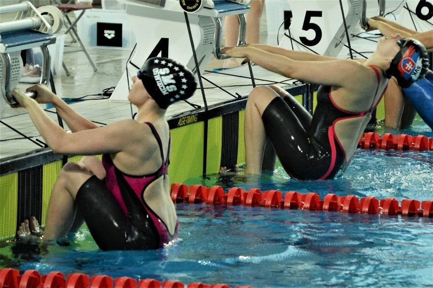 Pływanie. Unia Oświęcim najlepsza w czwartej edycji Grand Prix Małopolski. Zawodnicy małymi krokami, ciągle do przodu