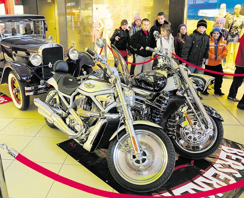 Na pokazie można podziwiać nietuzinkowe modele motocykli.