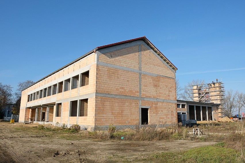 Budowa komendy Państwowej Straży Pożarnej w Żarach. Jeszcze trzy lata do przeprowadzki