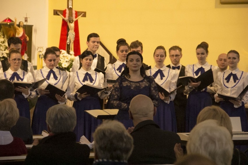 Koncert chórów z Moniuszką w tle w Kościele Miłosierdzia Bożego
