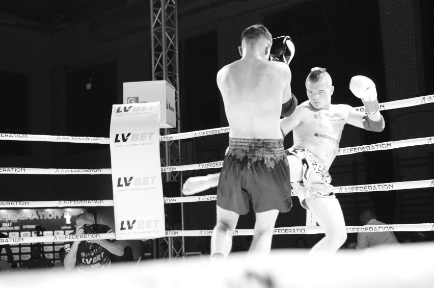 Zawodowa Gala A1 Federation Muaythai & Lethwei. Zawodnicy Kruk Gym Kalisz wygrali wszystkie walki. ZDJĘCIA