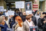 Poznań: Pracownicy prokuratury protestują i domagają się podwyżek [ZDJĘCIA]
